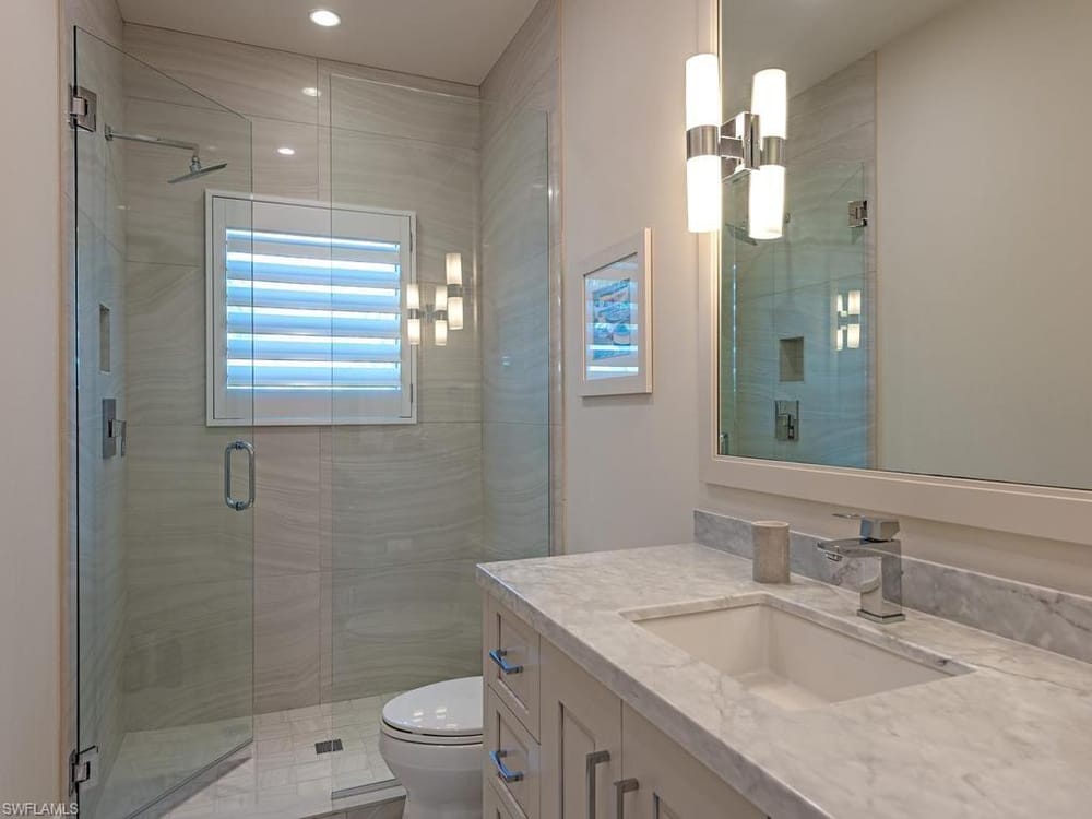 628 21st Ave. S – #226017409 - Aqualane Shores