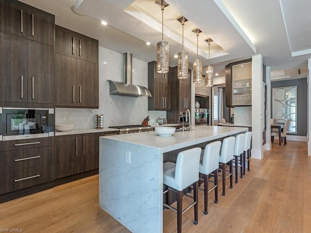 628 21st Ave. S – #226017409 - Aqualane Shores