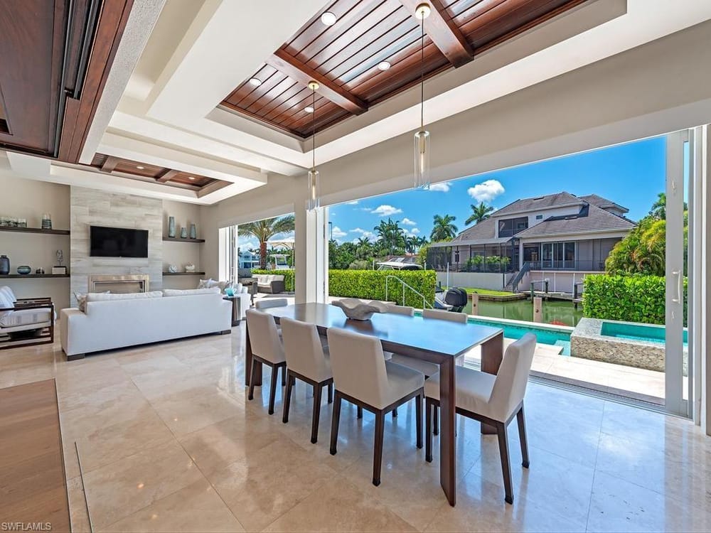 628 21st Ave. S – #226017409 - Aqualane Shores