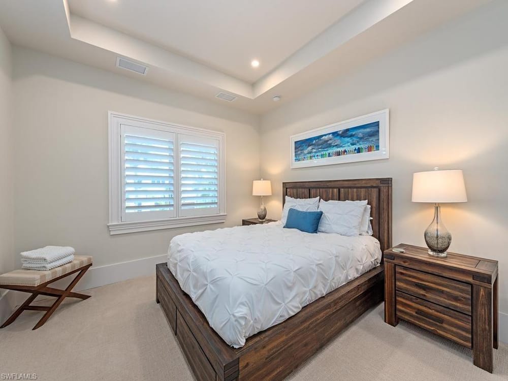 628 21st Ave. S – #226017409 - Aqualane Shores