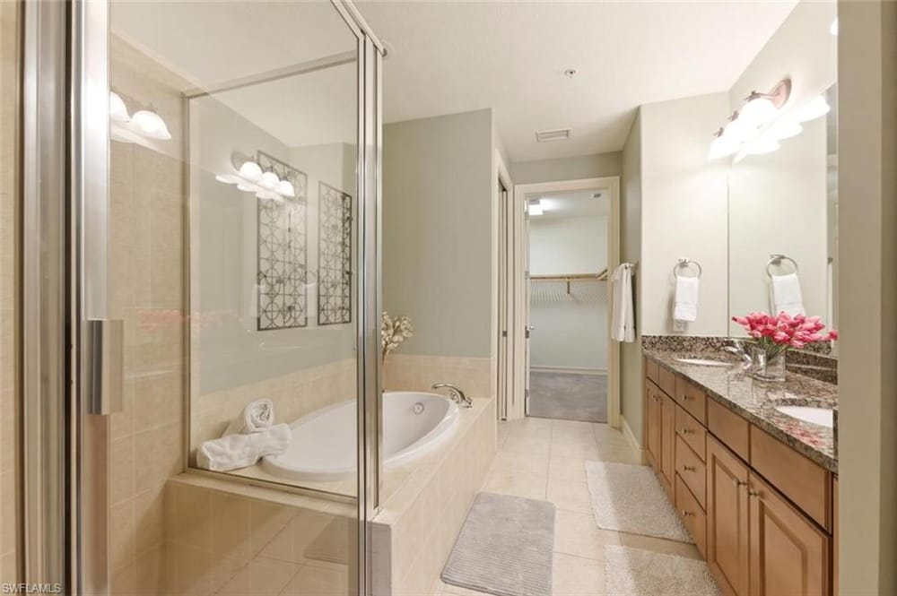 9140 Delano St. 9302 – #226017452 - Lely Resort