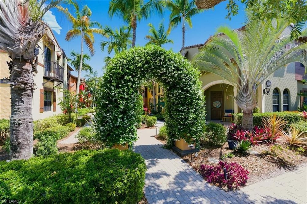 9140 Delano St. 9302 – #226017452 - Lely Resort