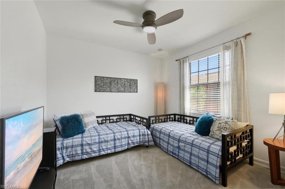 9140 Delano St. 9302 – #226017452 - Lely Resort