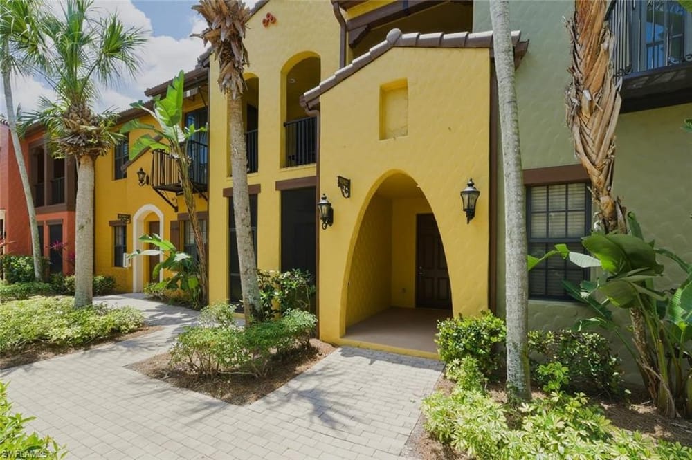 9140 Delano St. 9302 – #226017452 - Lely Resort