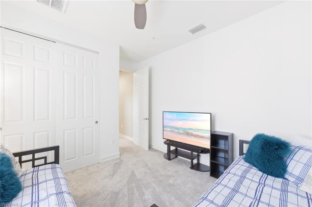 9140 Delano St. 9302 – #226017452 - Lely Resort