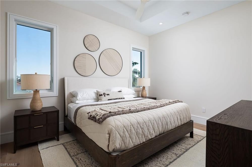 223 Bayview Ave. – #226018030 - Vanderbilt Beach
