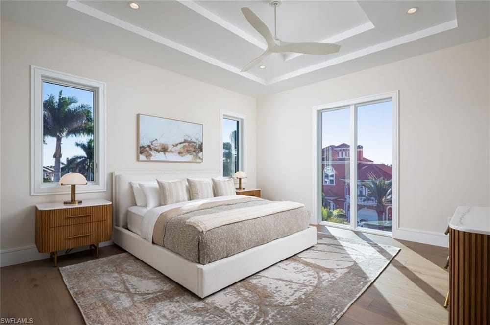 223 Bayview Ave. – #226018030 - Vanderbilt Beach