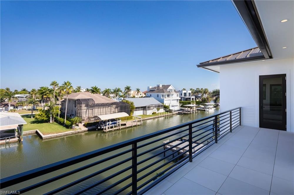 223 Bayview Ave. – #226018030 - Vanderbilt Beach