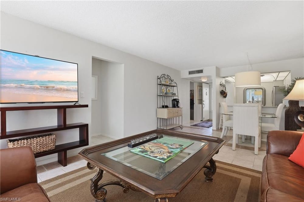 1086 Forest Lakes Dr. 106 – #226018088 - Forest Lakes