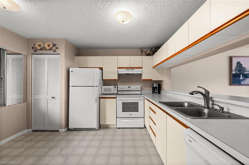 5784 Deauville Cir. B103 – #226018307 - Deauville Lake Club