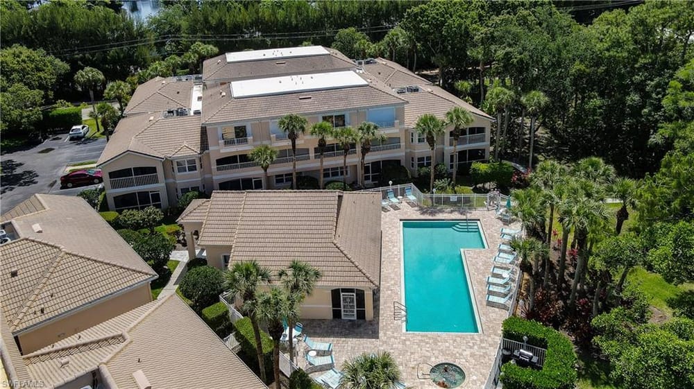 992 Woodshire Ln. D107 – #226018325 - Forest Lakes