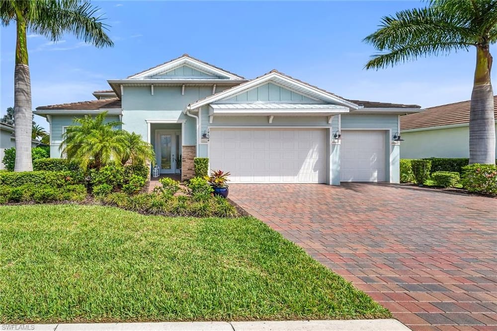 14624 Kelson Cir. – #226018500 - Naples Reserve