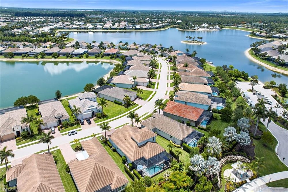 14624 Kelson Cir. – #226018500 - Naples Reserve
