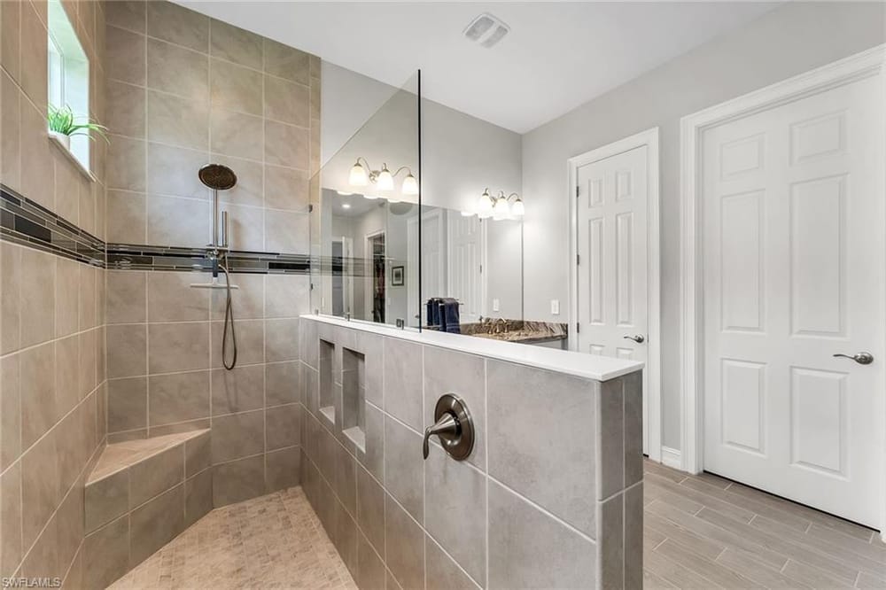 14624 Kelson Cir. – #226018500 - Naples Reserve