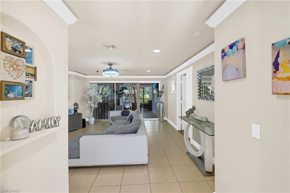 4587 25th Ct. SW – #226018581 - Golden Gate City
