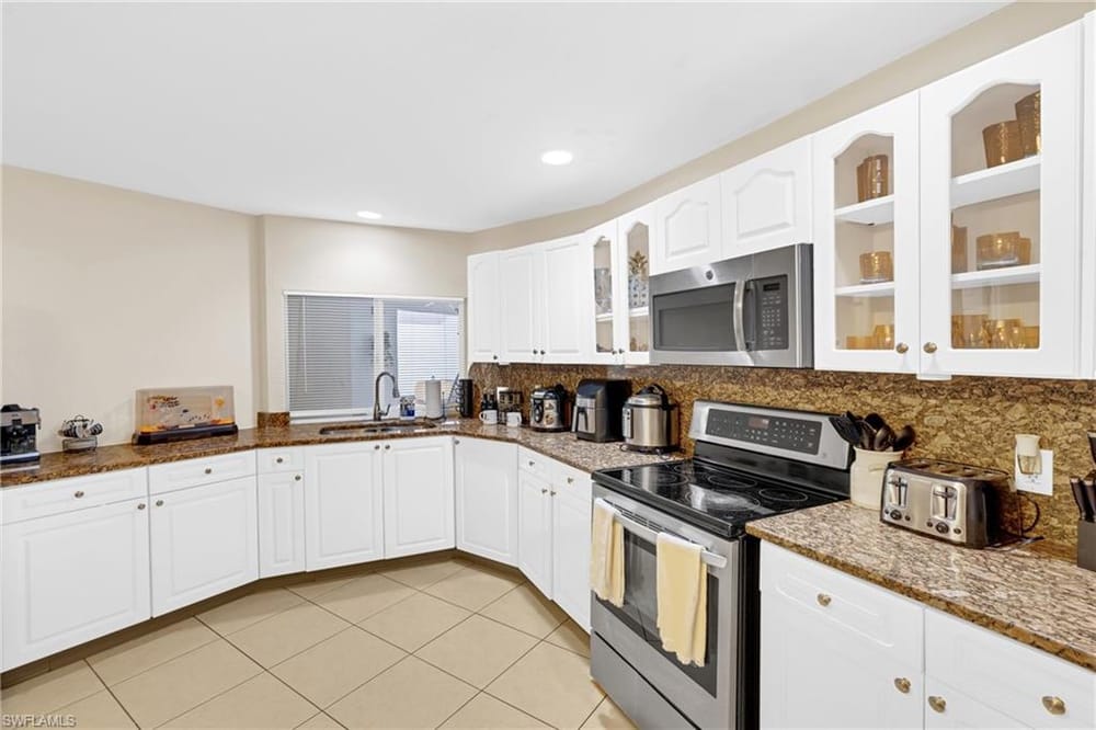 4587 25th Ct. SW – #226018581 - Golden Gate City