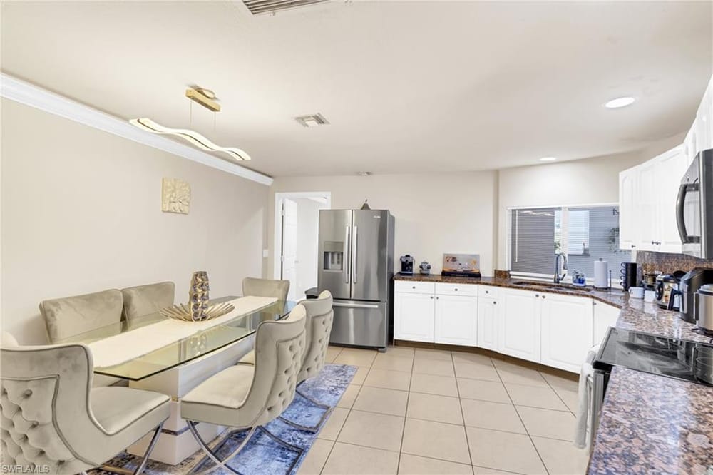4587 25th Ct. SW – #226018581 - Golden Gate City
