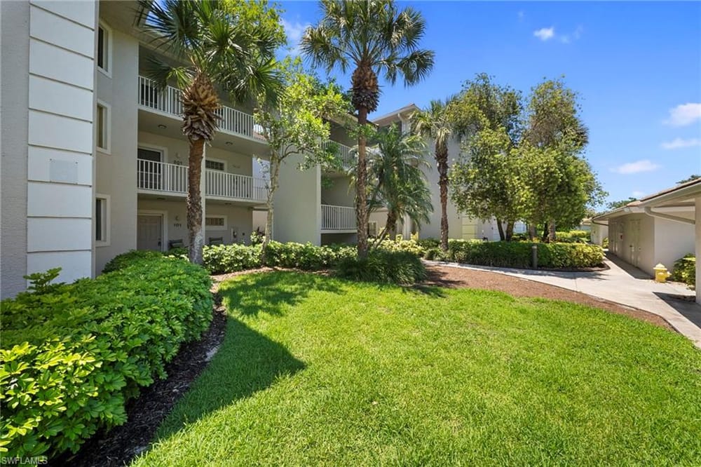 760 Waterford Dr. #101 – #226018703 - Eagle Creek