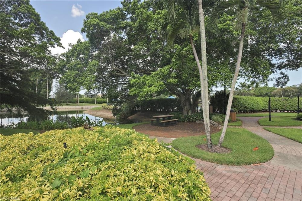 6820 Lone Oak Blvd. – #226018705 - Walden Oaks