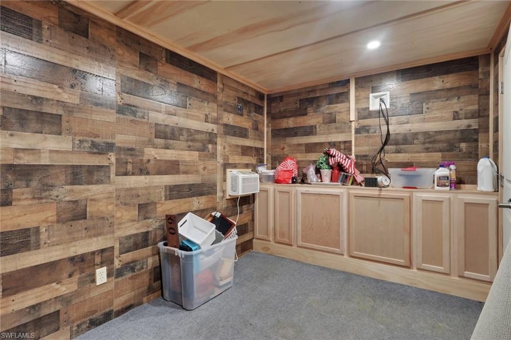 6101 Lancewood Way – #226018827 - Logan Woods