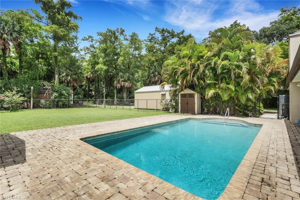 6101 Lancewood Way – #226018827 - Logan Woods