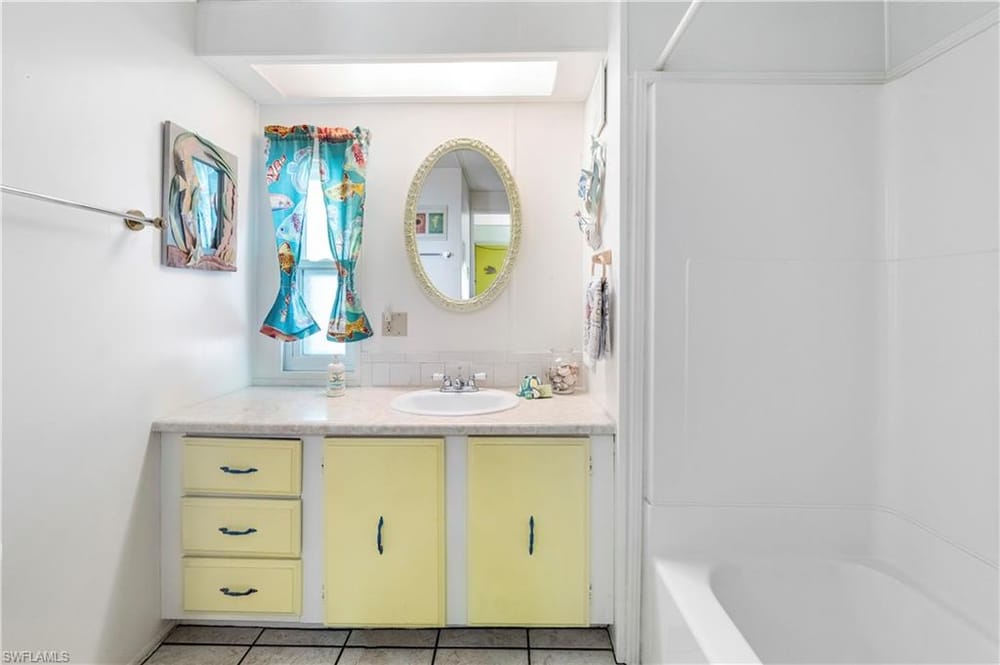 280 Grassy Key Ln. – #226019508 - West Wind Estates