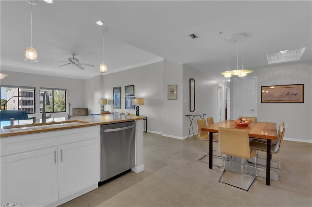201 Arbor Lake Dr. 404 – #2026021078 - Arbor Trace