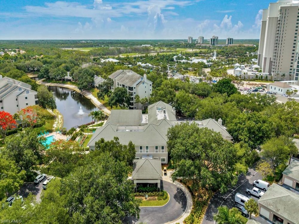 201 Arbor Lake Dr. 404 – #2026021078 - Arbor Trace