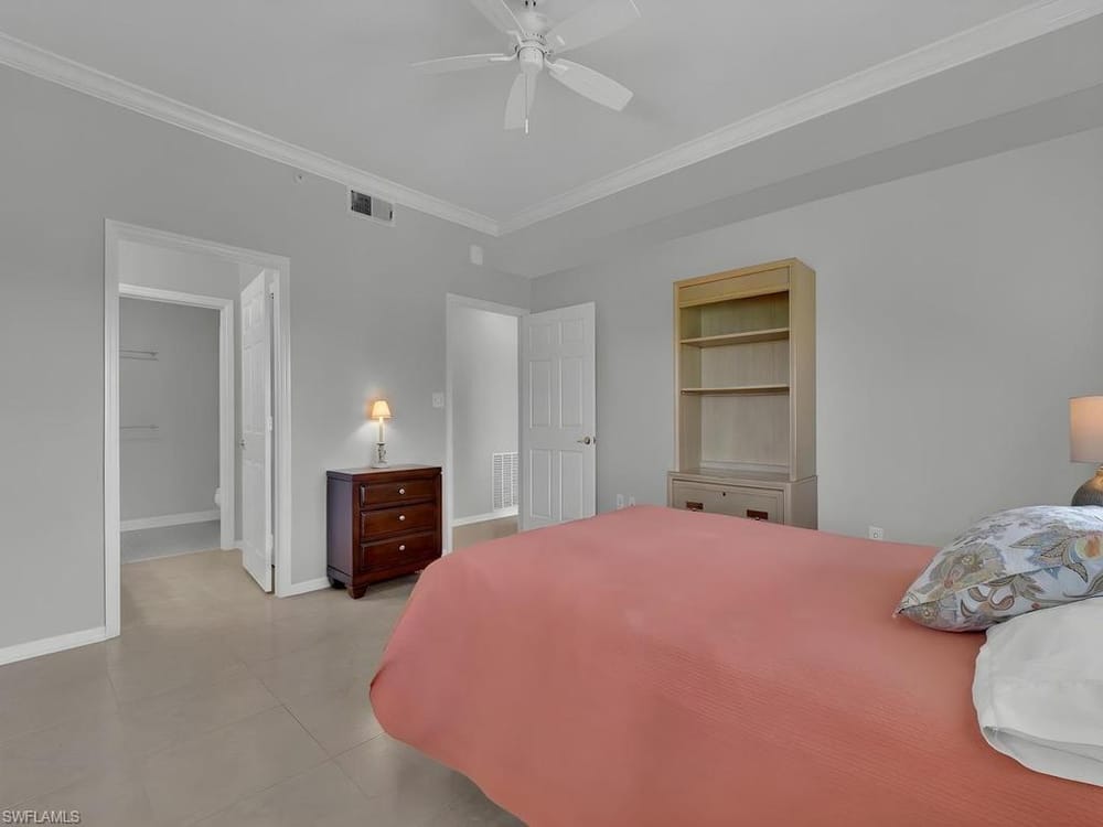 201 Arbor Lake Dr. 404 – #2026021078 - Arbor Trace