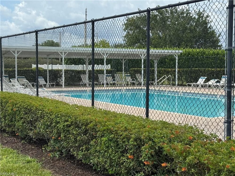 720 Meyer Dr. – #226019664 - Orange Tree