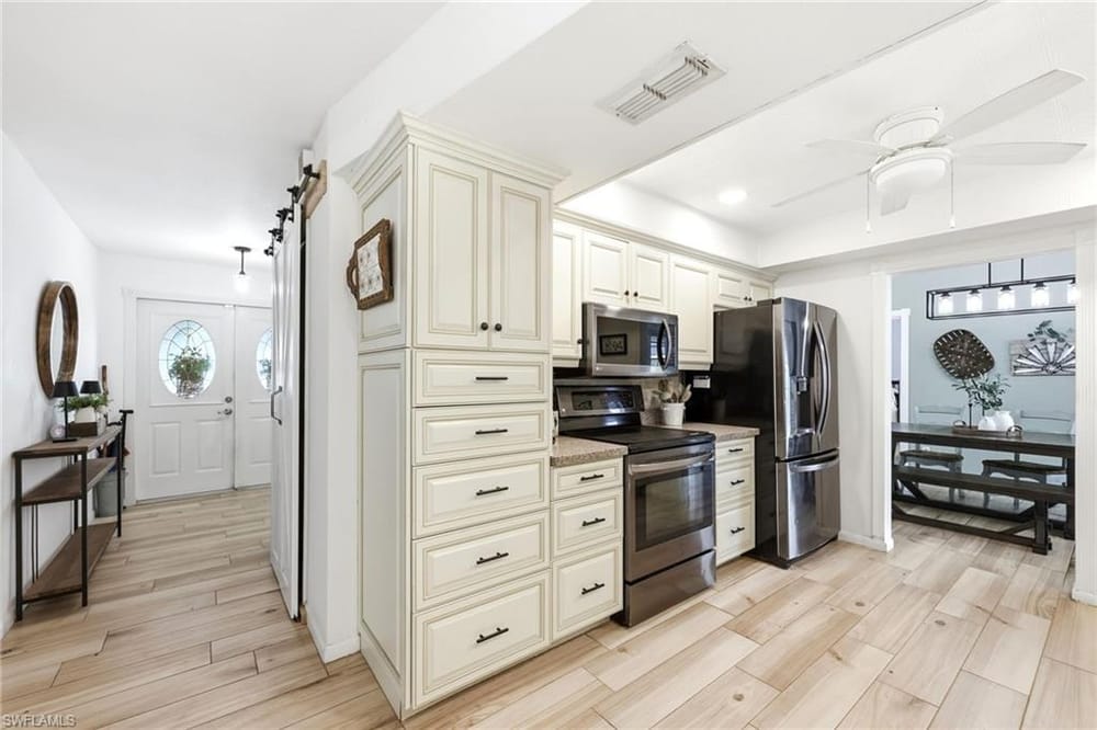 720 Meyer Dr. – #226019664 - Orange Tree