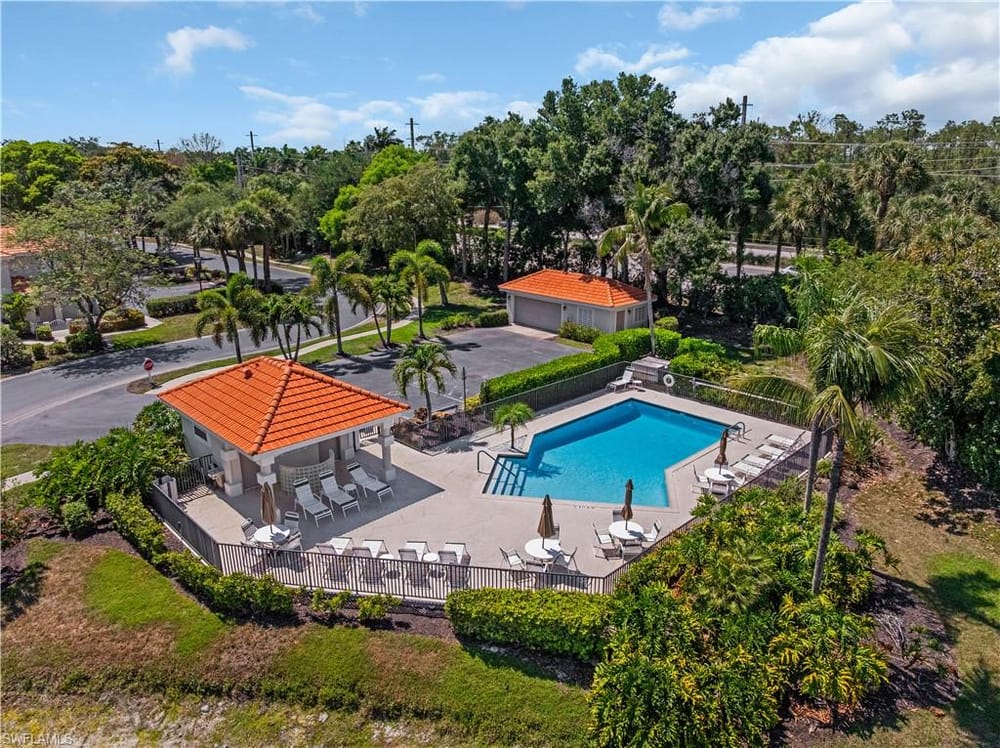 7648 Oleander Gate Dr. H202 – #226019673 - Pipers Grove