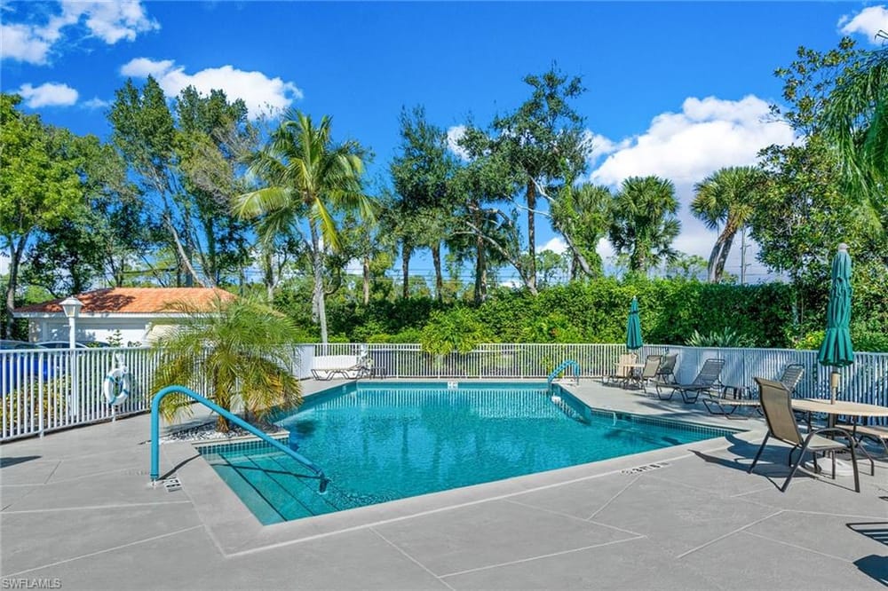 7648 Oleander Gate Dr. H202 – #226019673 - Pipers Grove