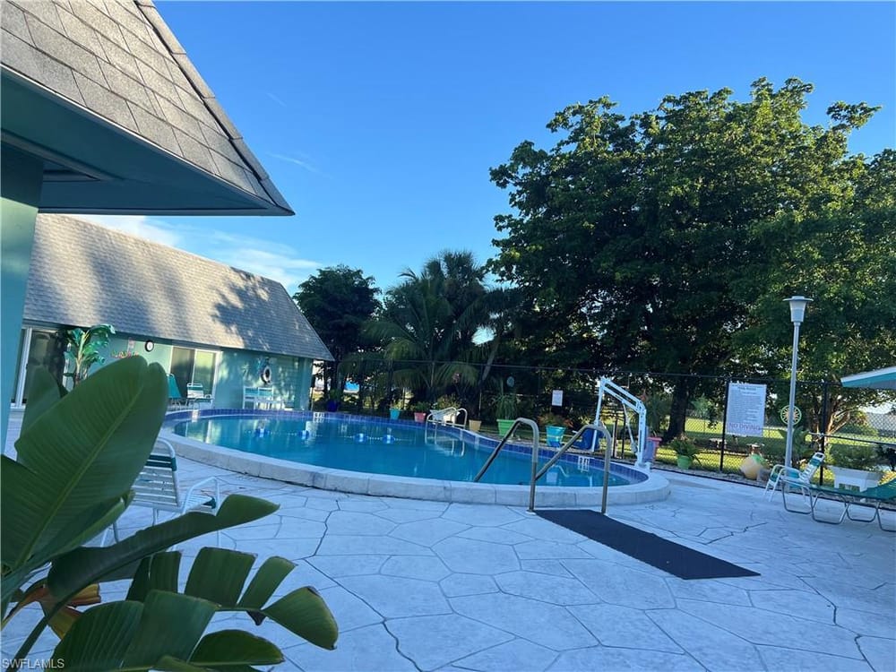 120 Grassy Key Ln. 38 – #226019770 - West Wind Estates