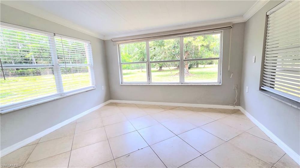 5529 Hardee St. – #226019831 - Naples Manor
