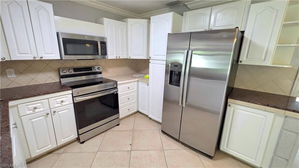 5529 Hardee St. – #226019831 - Naples Manor