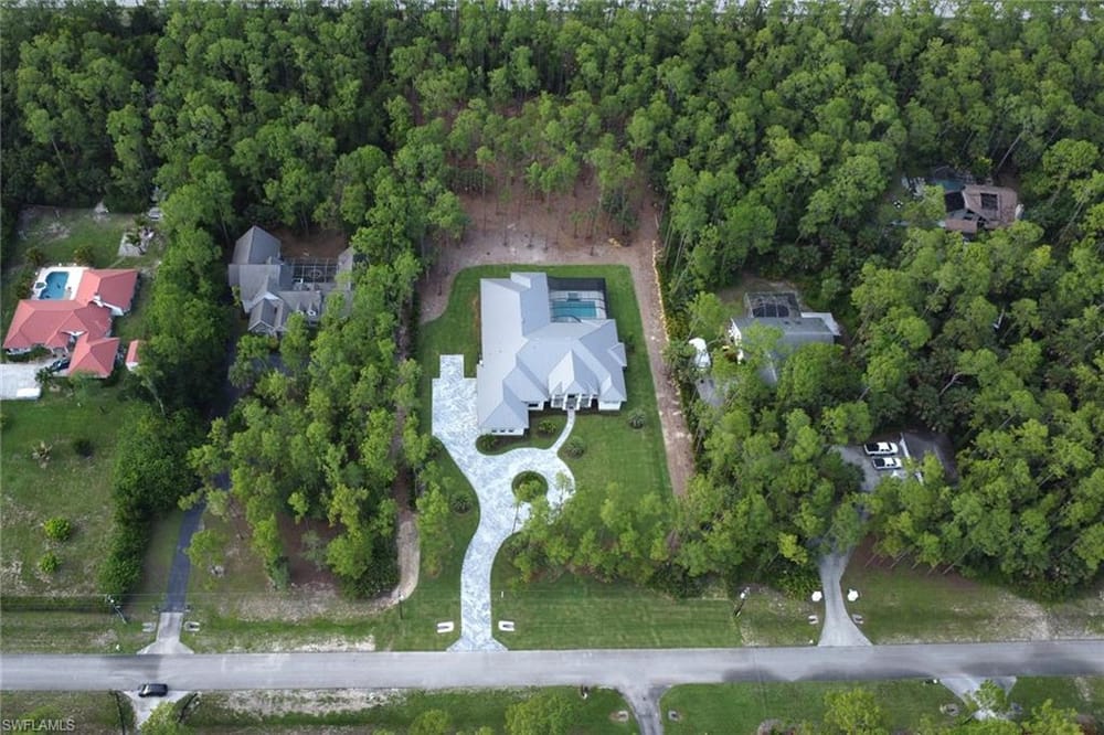 5025 Boxwood Way – #226020059 - Logan Woods