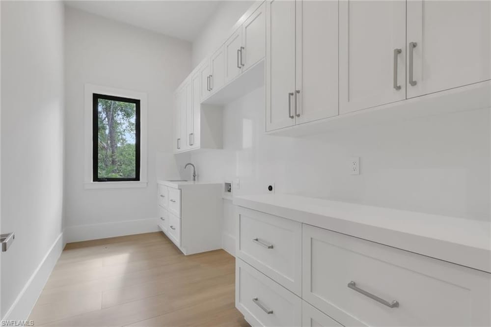5025 Boxwood Way – #226020059 - Logan Woods