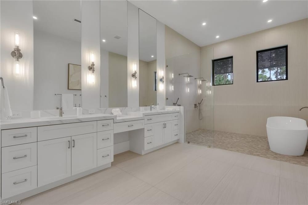 5025 Boxwood Way – #226020059 - Logan Woods