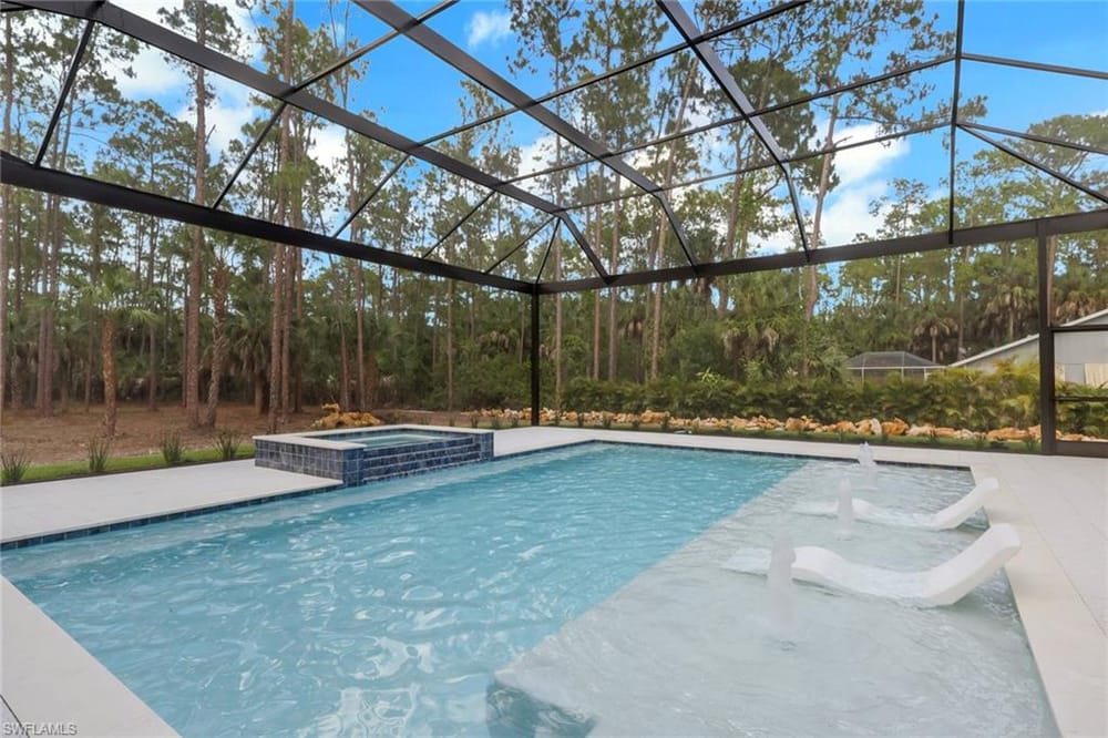 5025 Boxwood Way – #226020059 - Logan Woods