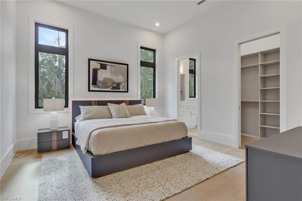 5025 Boxwood Way – #226020059 - Logan Woods