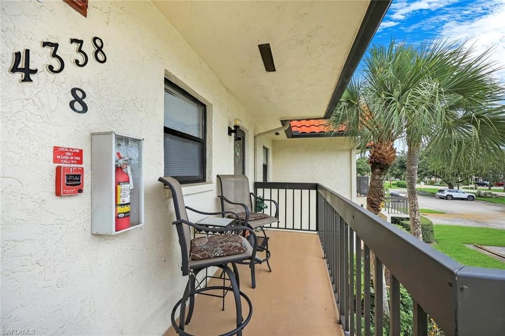 4338 27th Ct. SW 204 – #226020120 - Golden Gate