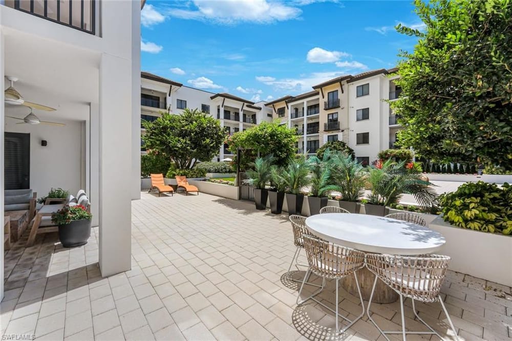 1030 3rd Ave. S 216 – #226020359 - Naples Square