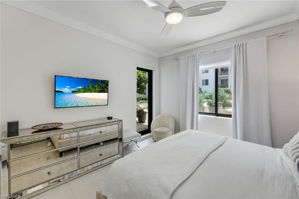 1030 3rd Ave. S 216 – #226020359 - Naples Square