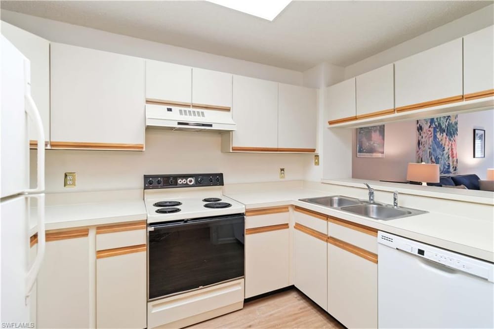 201 Arbor Lake Dr. 205 – #226020467 - Arbor Trace