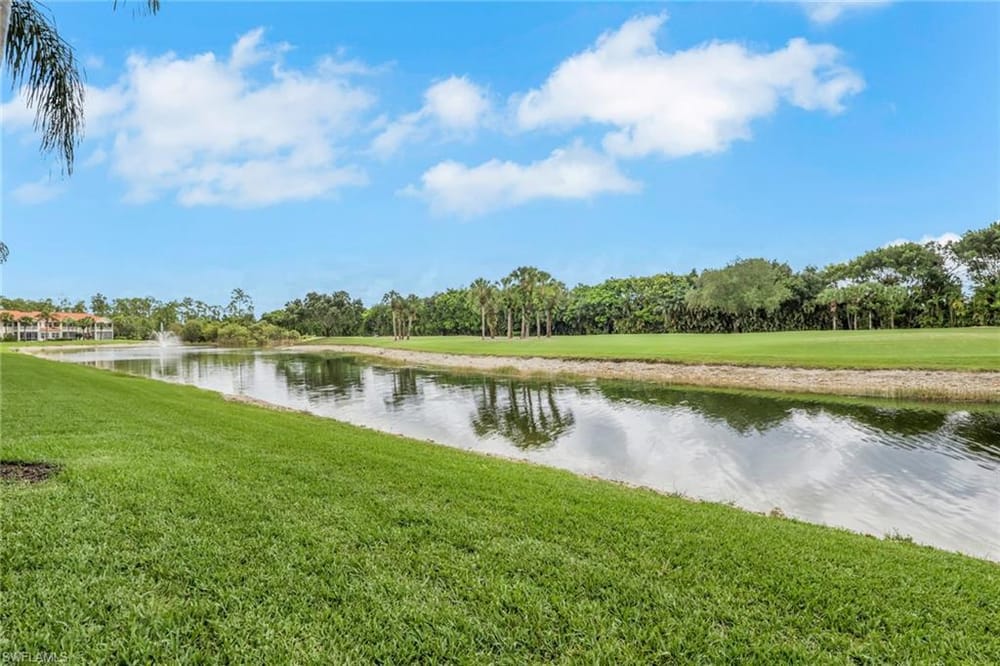 4660 Winged Foot Ct. 102 – #226020536 - Naples Lakes Country Club
