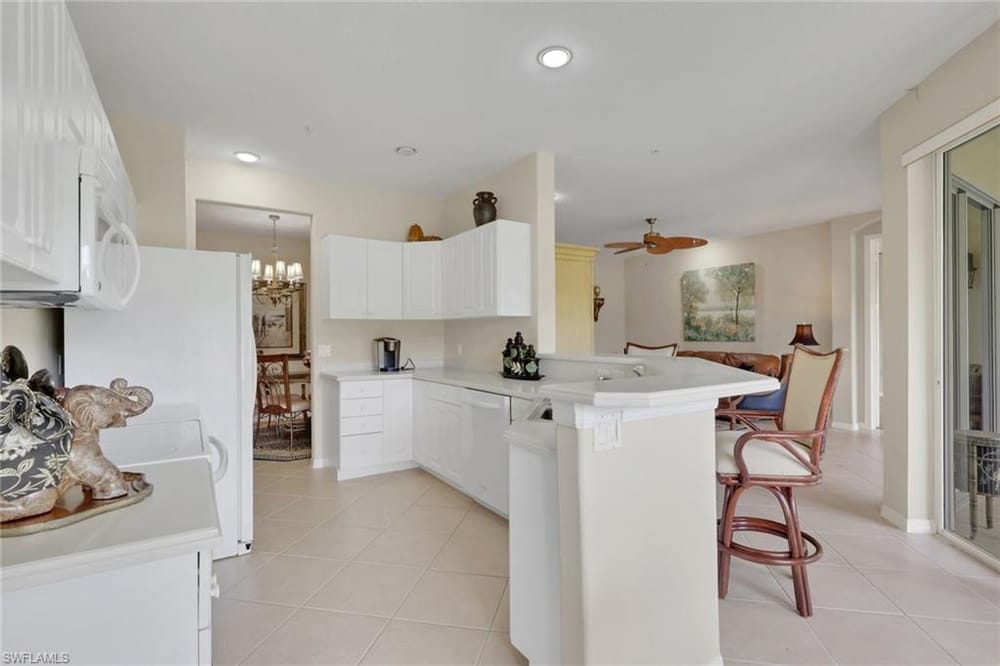 4660 Winged Foot Ct. 102 – #226020536 - Naples Lakes Country Club