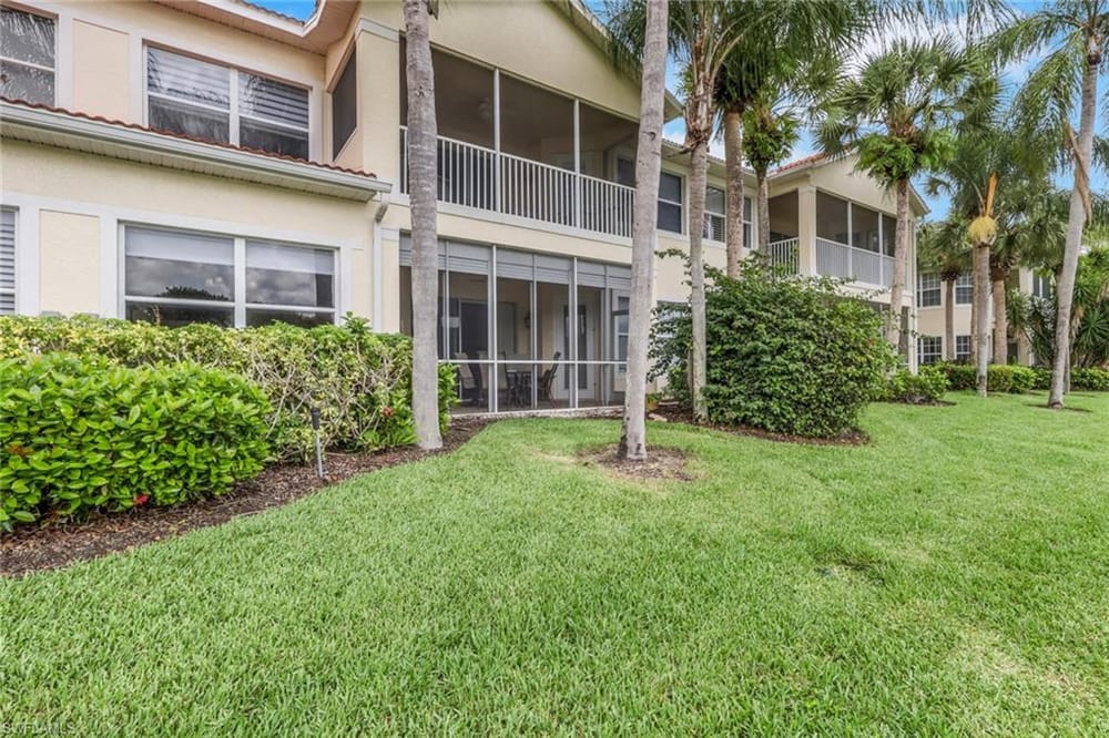 4660 Winged Foot Ct. 102 – #226020536 - Naples Lakes Country Club