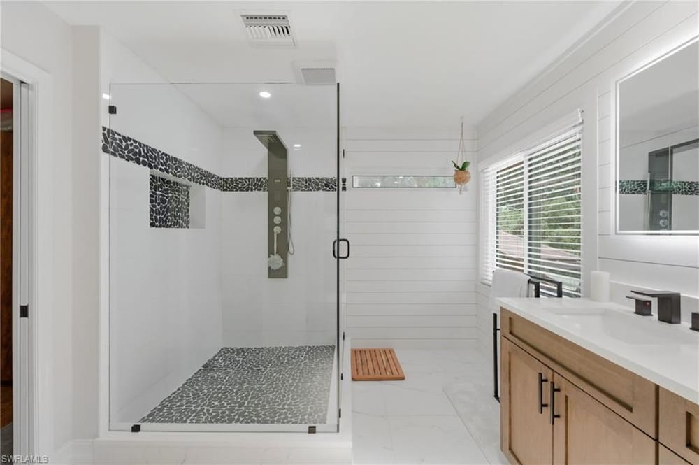 5070 Tamarind Ridge Dr. – #226020550 - Logan Woods