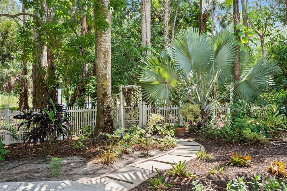 5070 Tamarind Ridge Dr. – #226020550 - Logan Woods